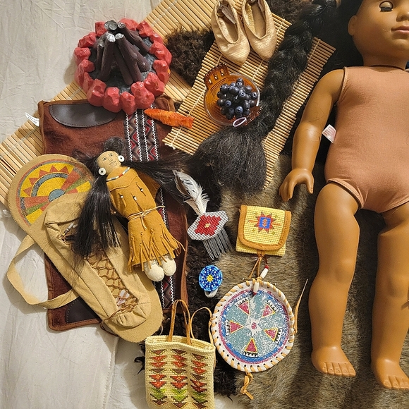 American Girl Doll Pleasant Company 2002 Kaya Native American Doll + Accesories - Picture 4 of 16